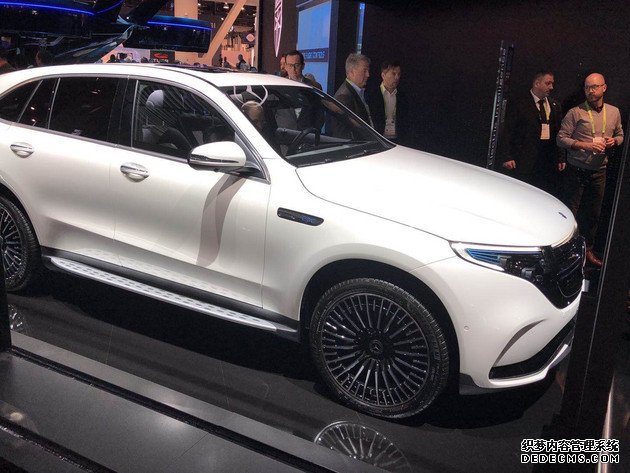 2019 CES展:奔驰EQC 400 4MATIC量产版亮相
